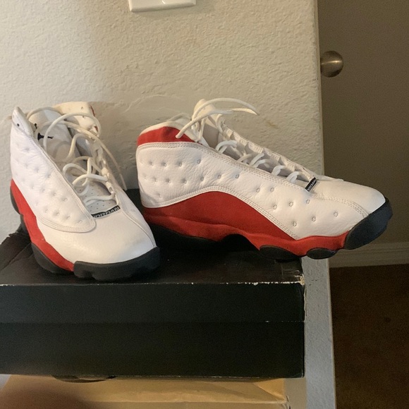 Cherry Jordan 13 - Picture 2 of 2